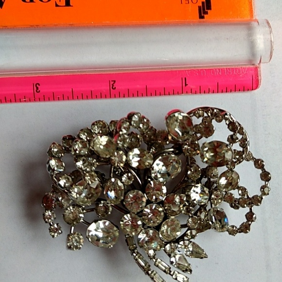 Bam Glam sparkling brooch - Picture 2 of 4